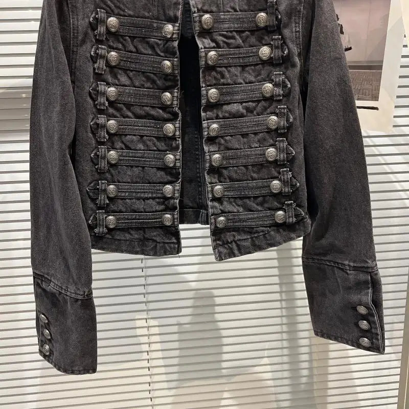 Chaqueta Corta de Cuello Alto