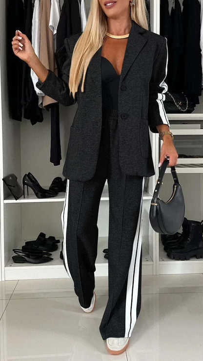 Victoria – Traje de Dos Piezas