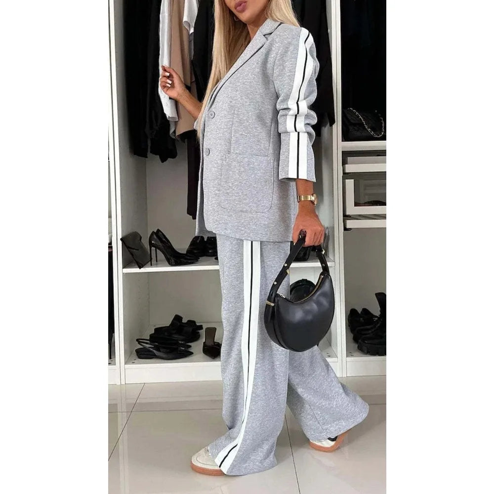 Victoria – Traje de Dos Piezas