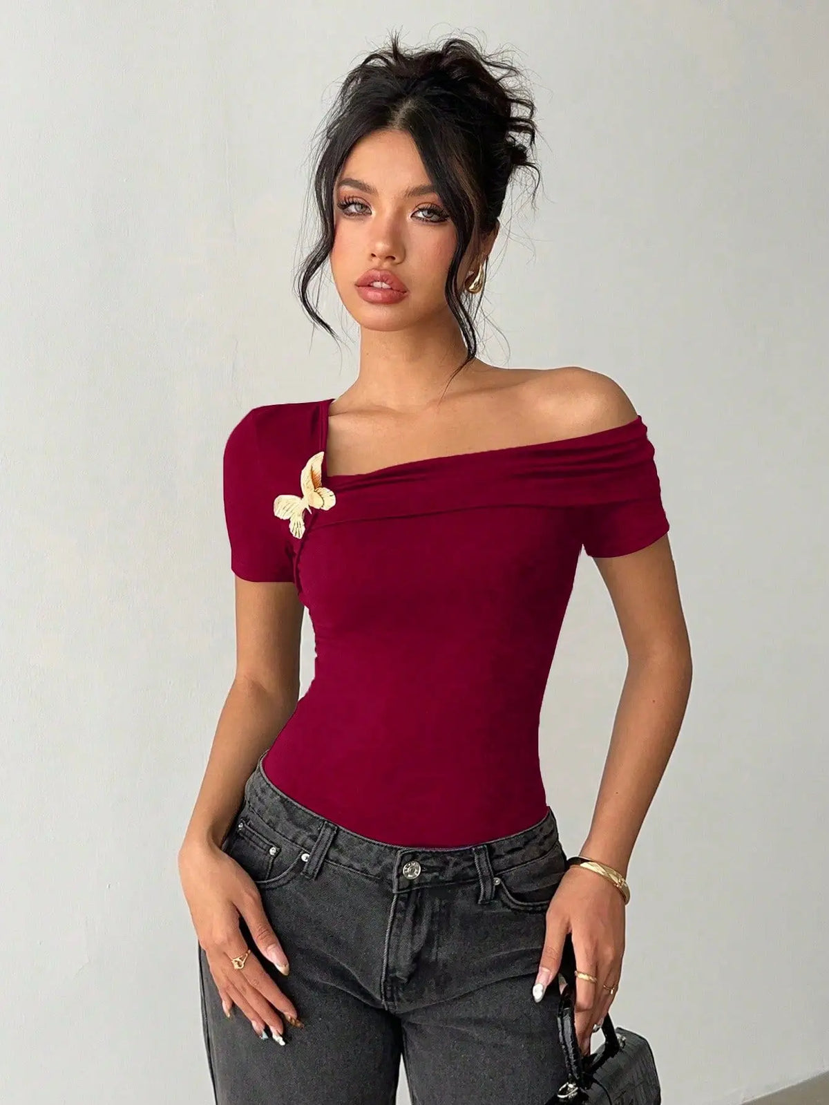 Irene - Camiseta Hombro Descubierto