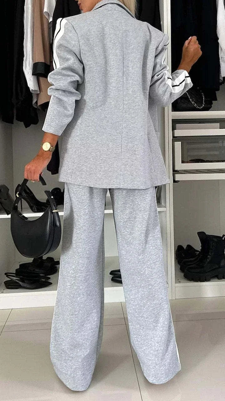 Victoria – Traje de Dos Piezas